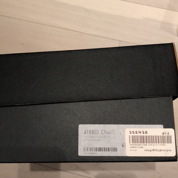 Saint Laurent distressed sneakers - Picture 7 of 7